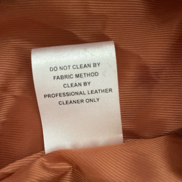 x REVOLVE Tori Skirt in Bronze
House of Harlow 1960 - Picture 7 of 12